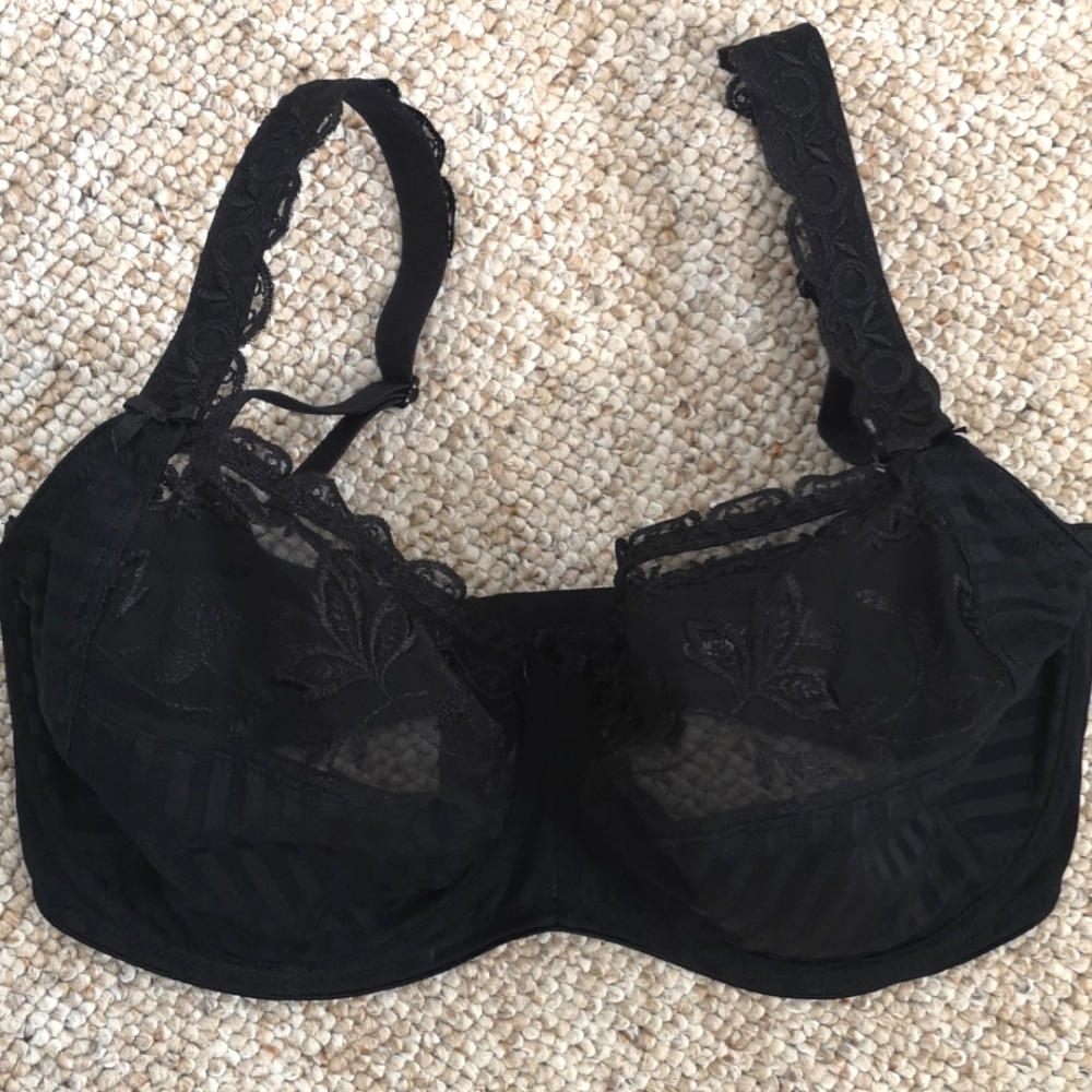 32H Felina Conturelle Black Bra